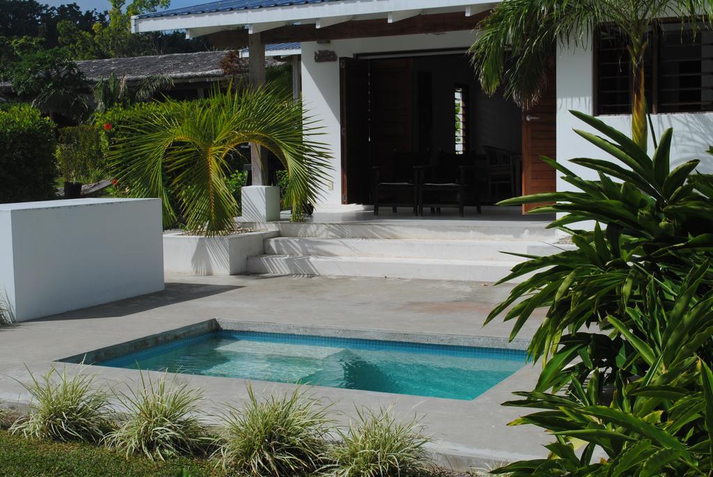 Angelfish Cove Villas Port Vila Exteriör bild